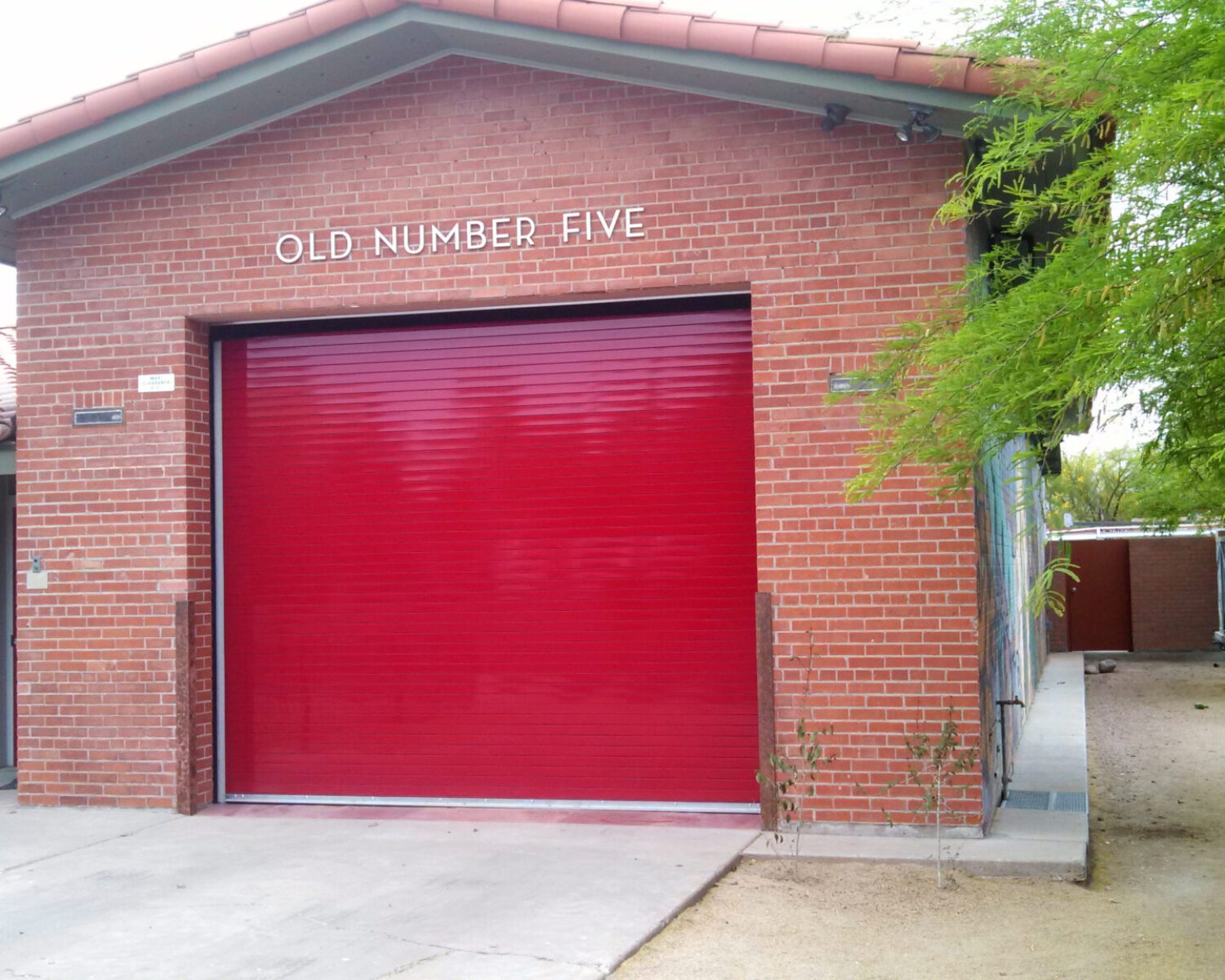 CHI6000FS-PowderCoated-Red0001